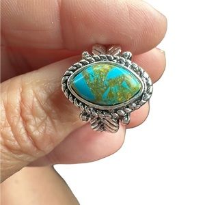 Vintage Style Leaf and Turquoise Ring